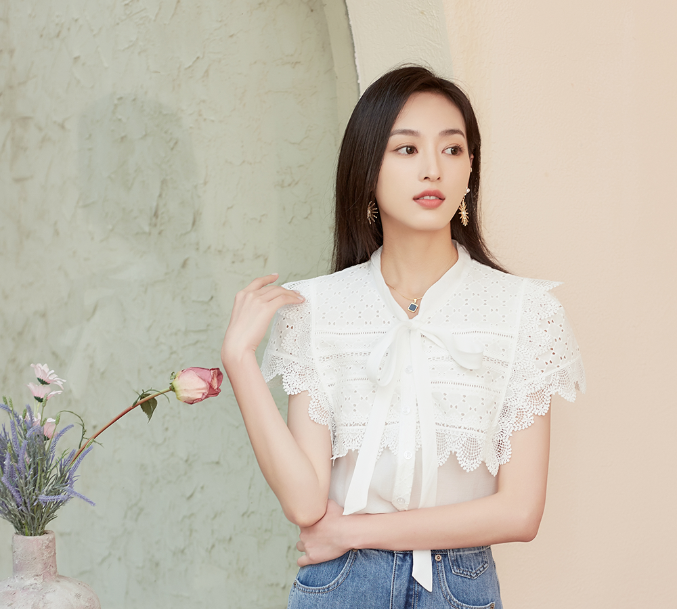 LUONA珞娜 | 夏日美出圈的优雅活力穿搭