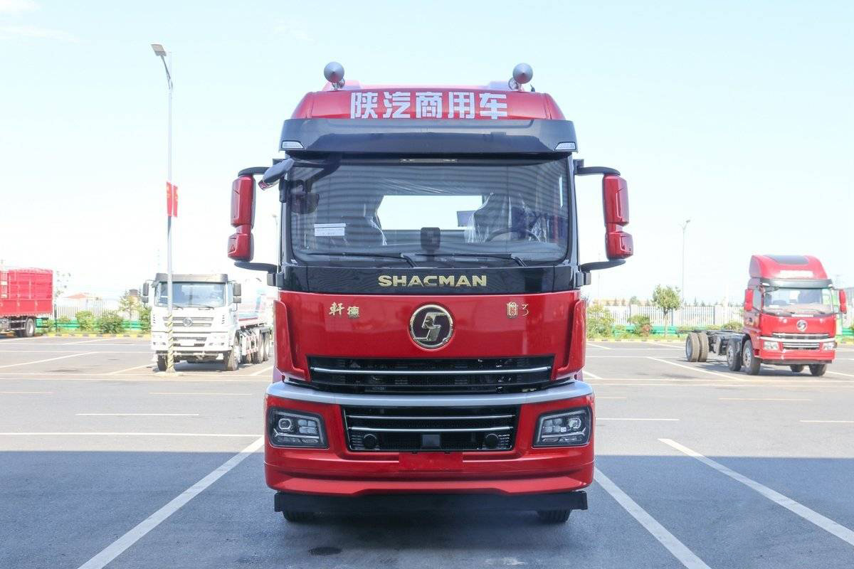陕汽商用车 轩德翼3