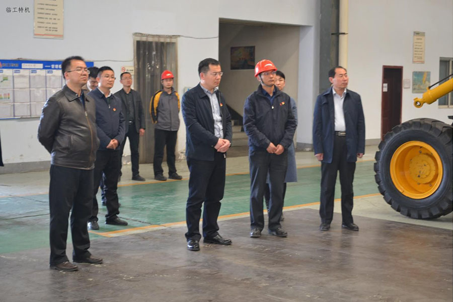 Leaders of Linyi City paid a visit to temporary workers
