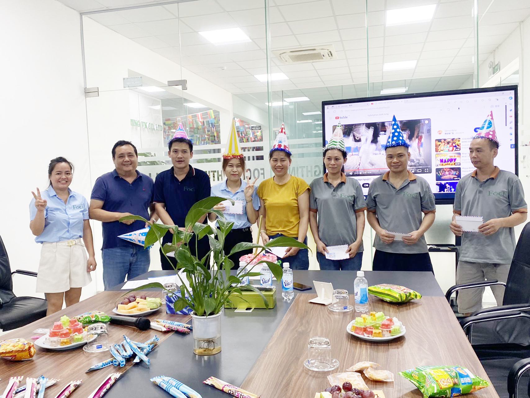 Động cơ chiến đấu tháp đôi tuân thủ