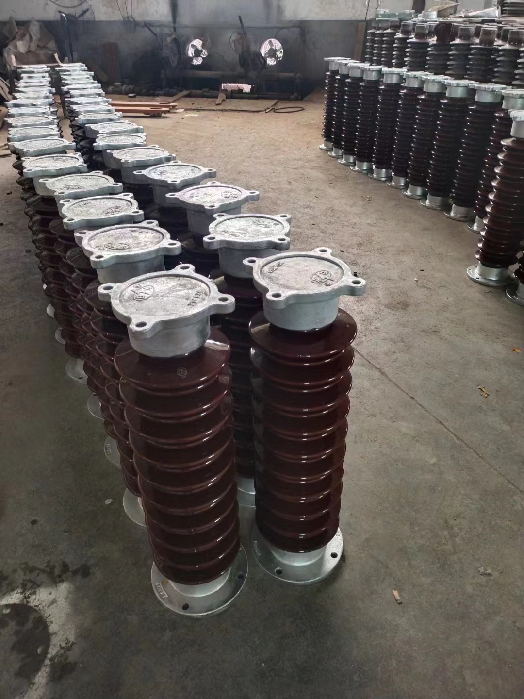 126-145kV Outdoor Anti-pollution Type Solid-Core station Post ...