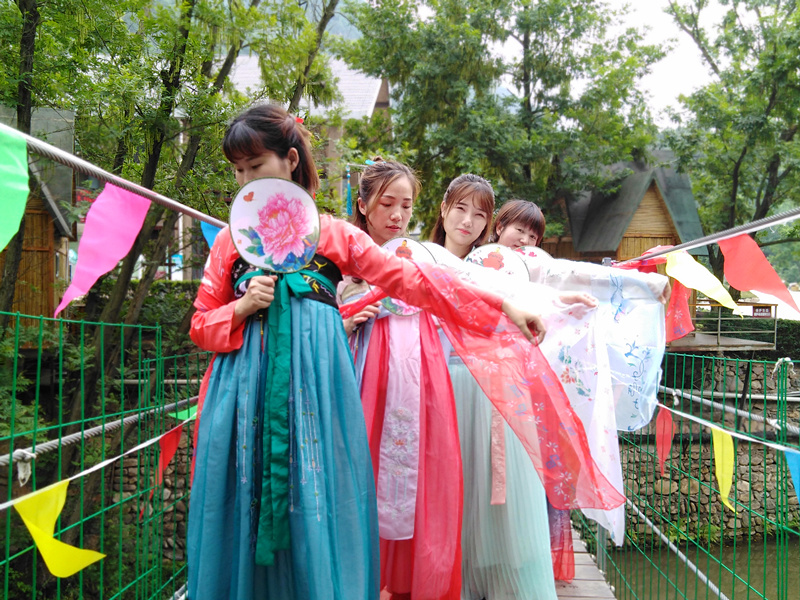 漢服秀