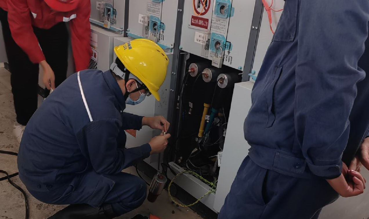 The plug-type voltage sensor of Kehui Electric is applied to the opening and closing station of a community in Nanning