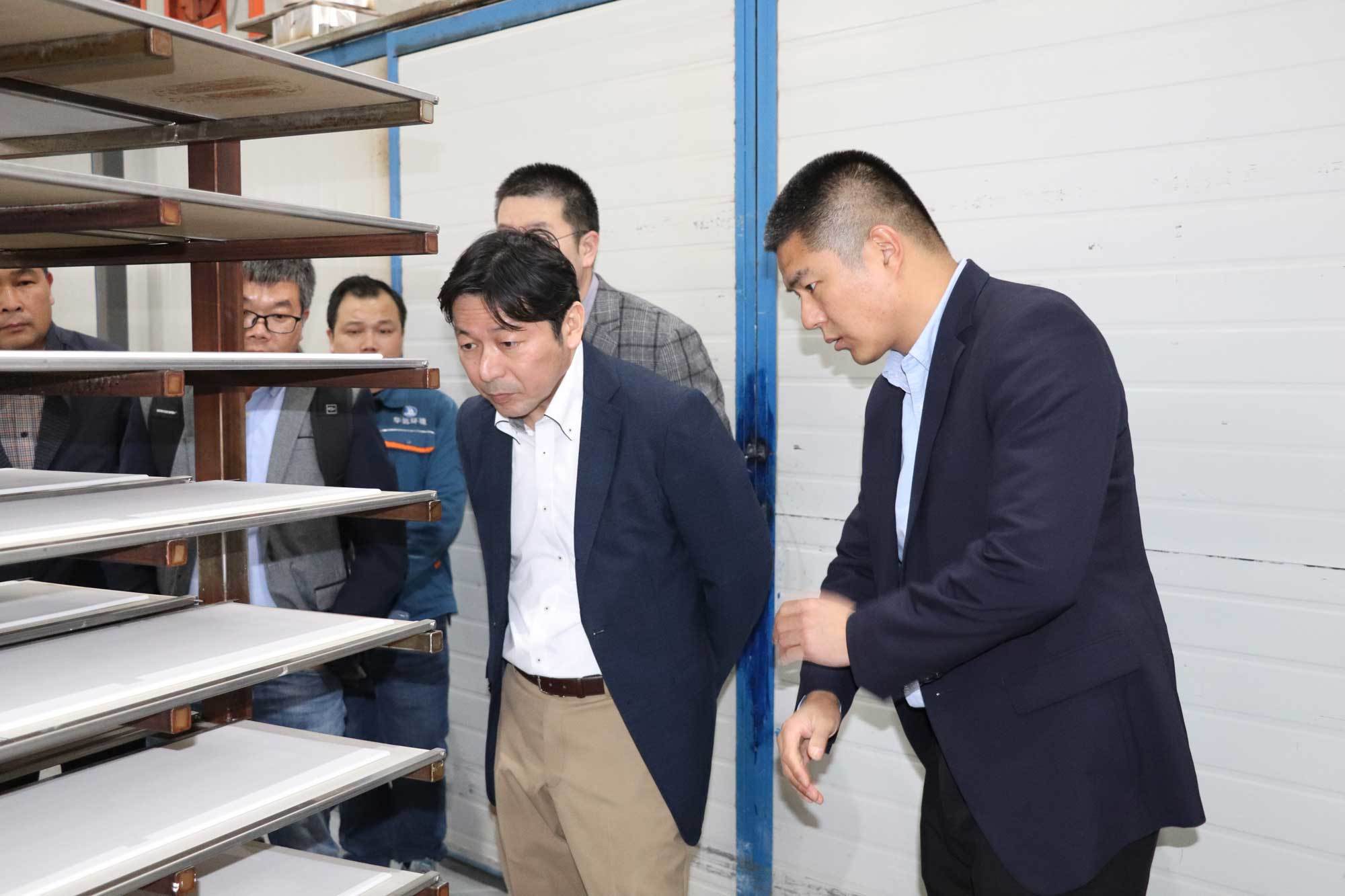 On April 24, 2023, a delegation led by Minister Kato of Japan's Mingdian Corporation visited Huayuan for inspection and guidance.