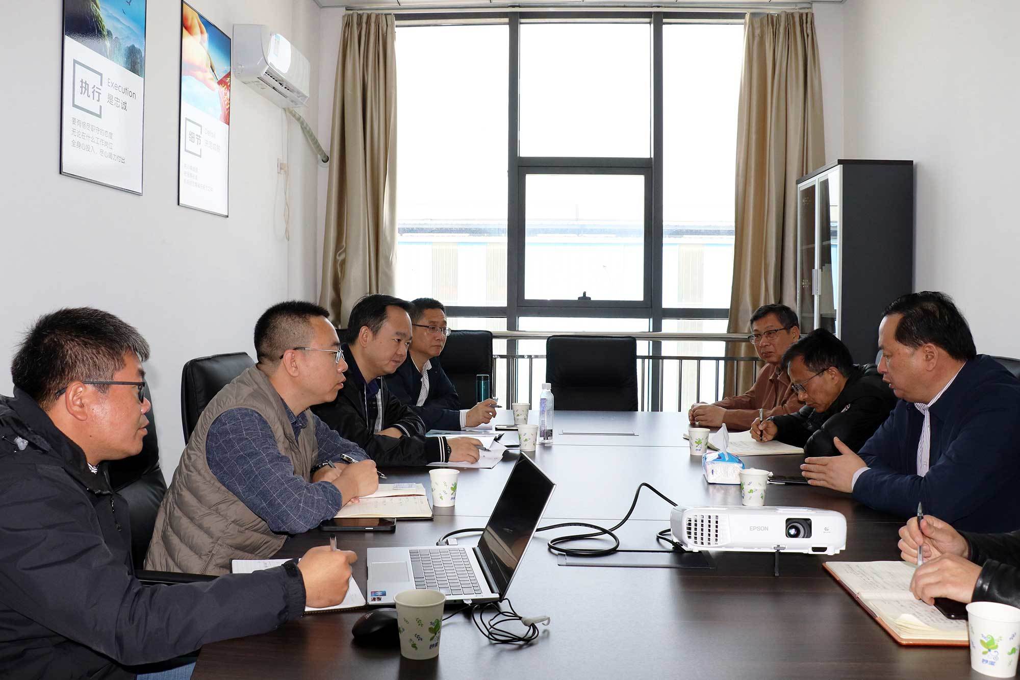 Luo Junhui, Secretary of the Party Committee and Chairman of Guangdong Guangye Equipment Manufacturing Group, and his delegation successively inspected the Three Pollution Expansion and Upgrading Project and Huayuan Environment