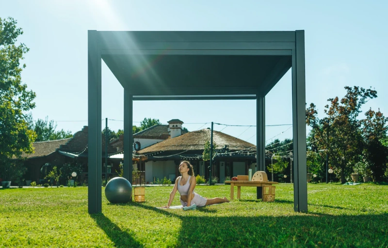 Motorized Aluminum Pergola