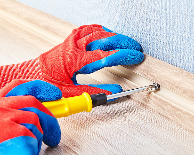 Can latex gloves come into contact with food?