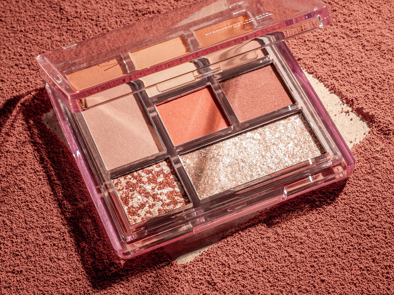 10 Great Uses for the Versatile Makeup Gadget You've Been Overlooking Mascara Brushes