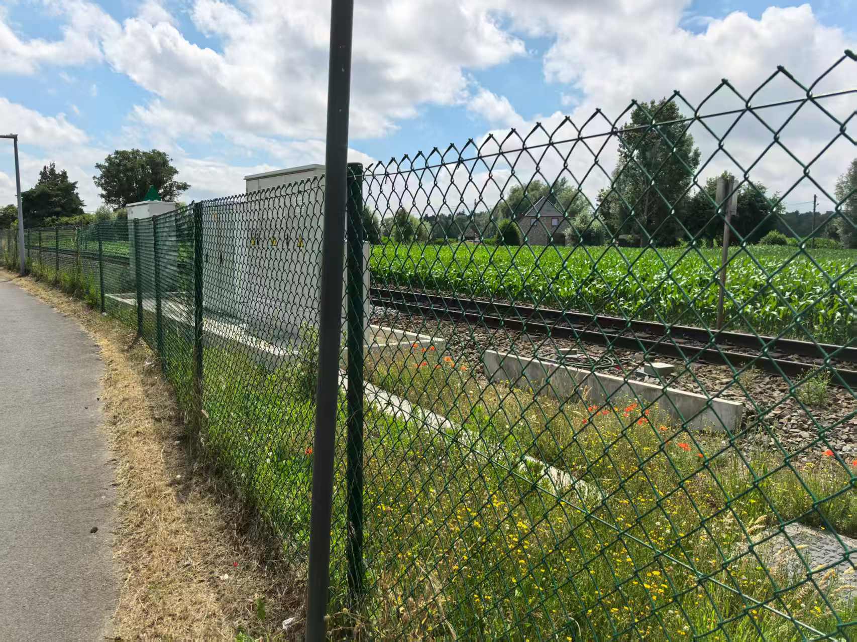 Enhancing European Rail Safety with Post Drivers for Fences