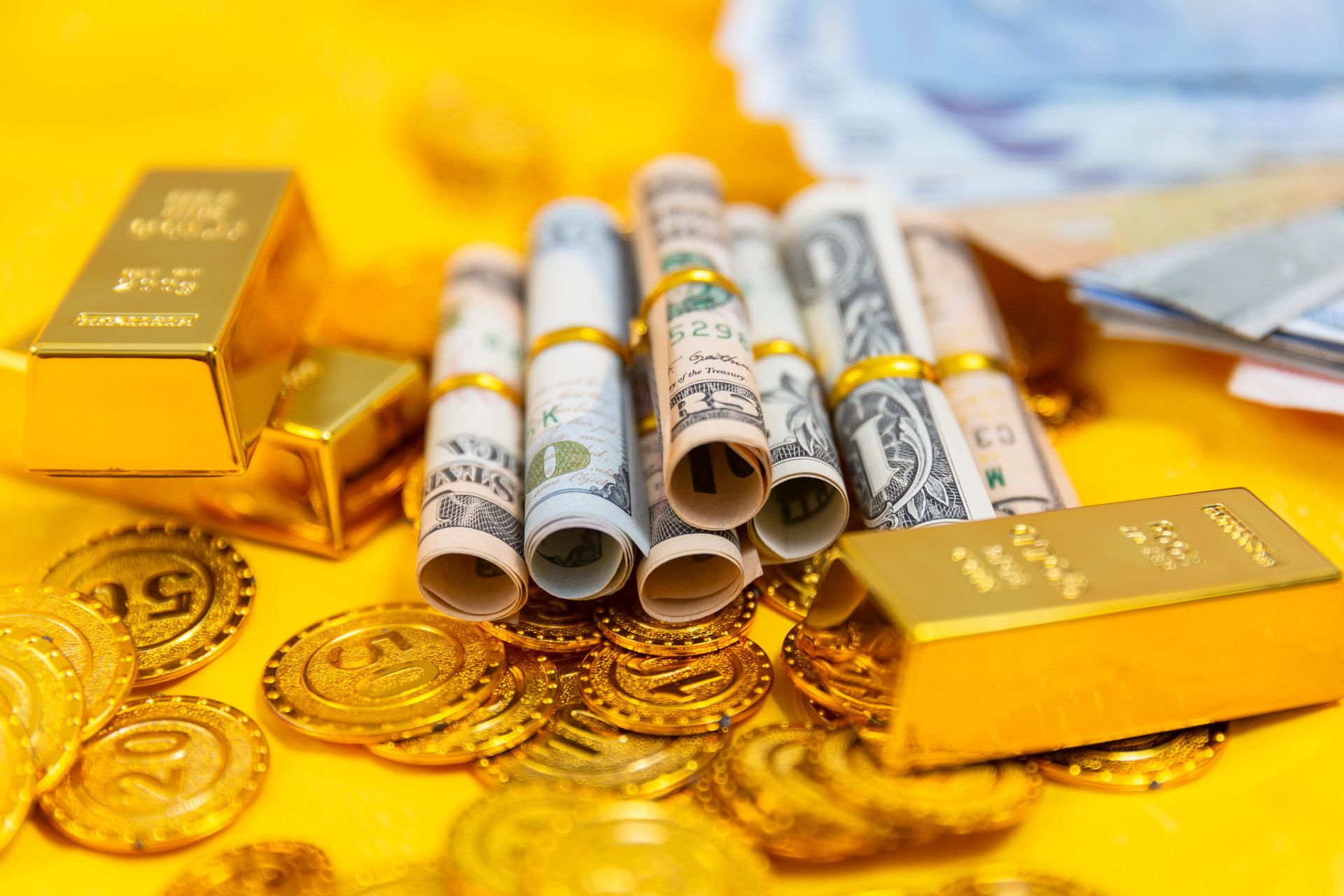 关注资金流向，金价三季度或守住这一关口