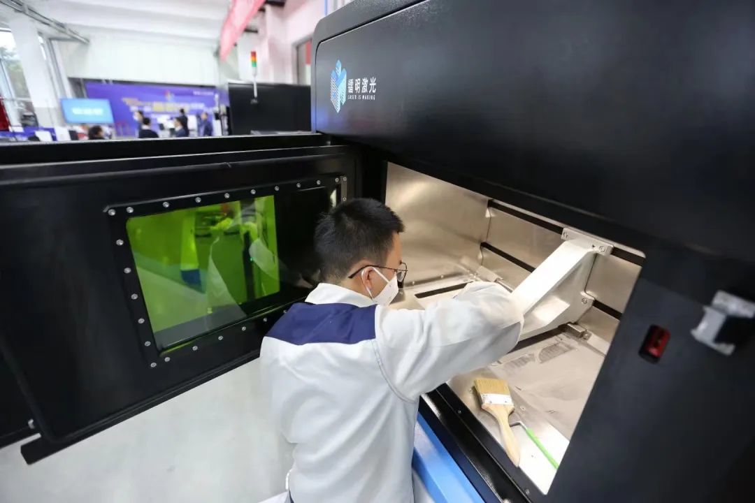 镭明激光金属3D打印机