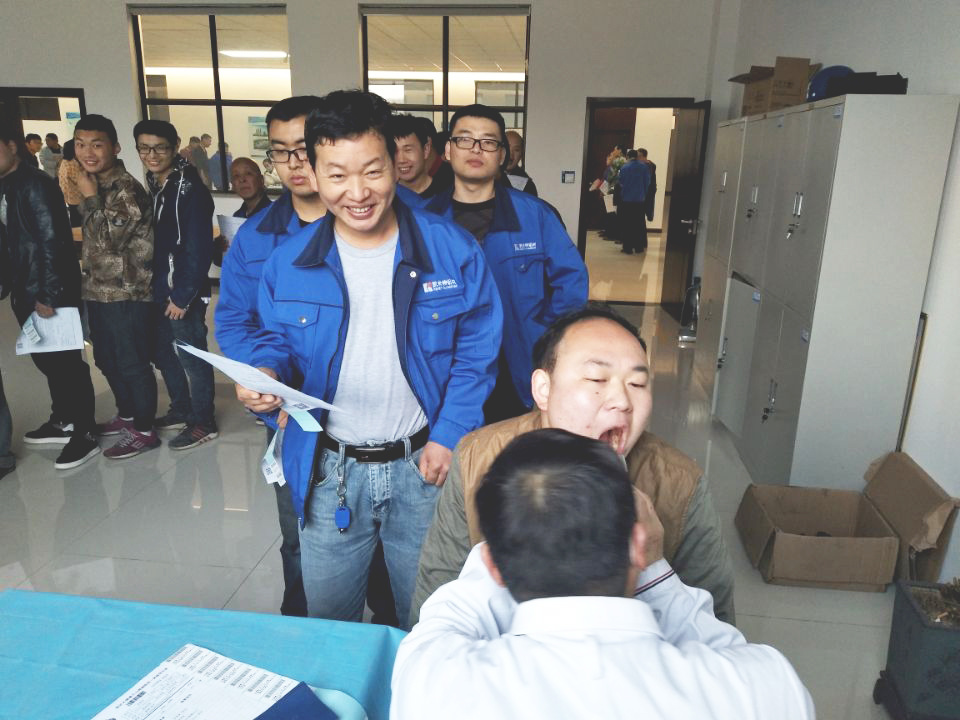为员工撑起“健康保护伞”——凯米特公司开展2018新入职员工职业健康体检活动