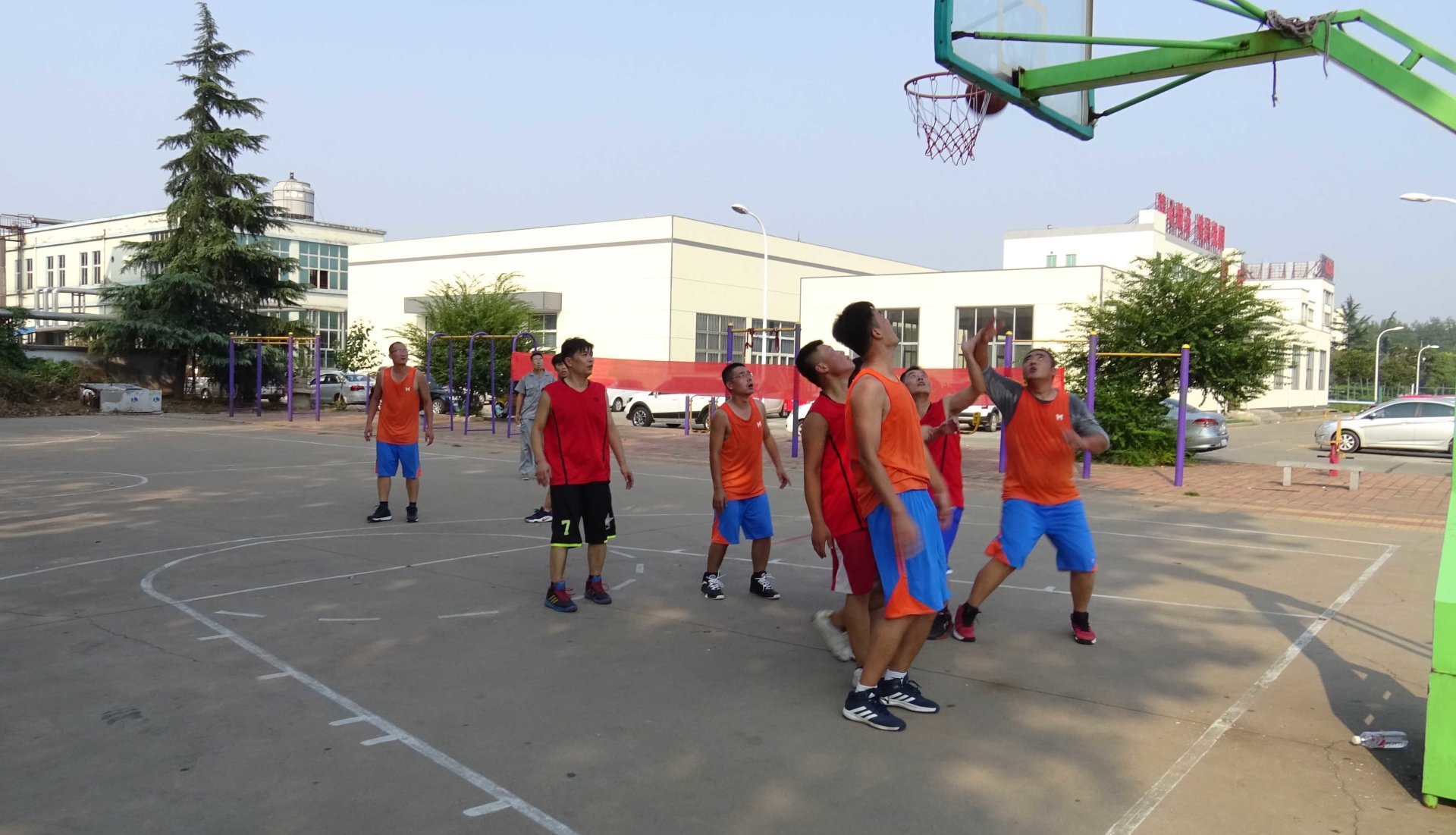 Kemet company staff basketball court bright style