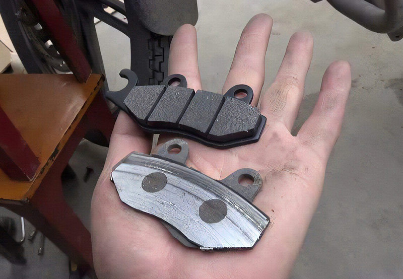 How many kilometers should the brake pads be replaced? Do they have to be replaced by original ones? Many car owners don’t know