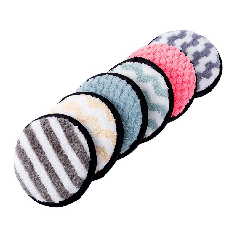 Makeup remover pad