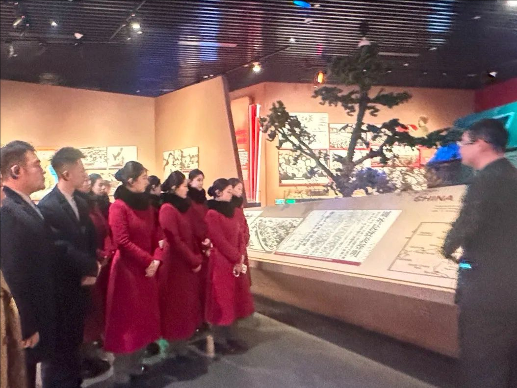 走出去 采眾長 譜新篇 走出去 采眾長 譜新篇