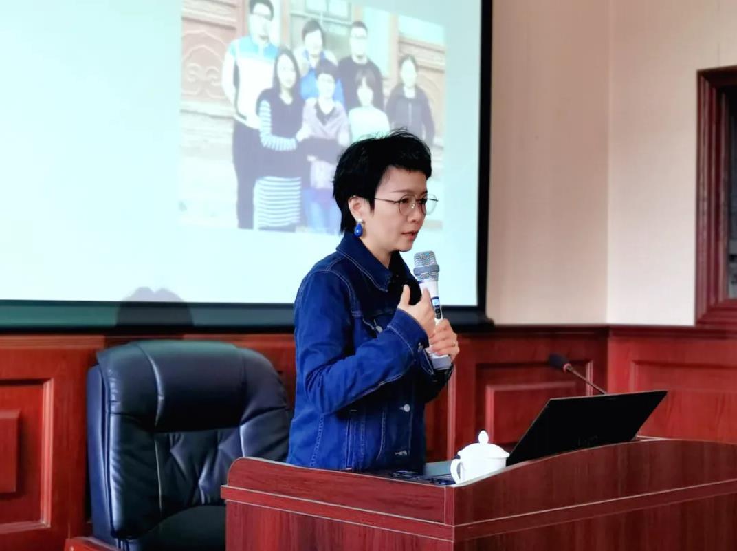 “沈陽故宮講壇”2024年第四講——《寶玉石鑲嵌文物的保護修復(fù)和工藝研究》 “沈陽故宮講壇”2024年第四講——《寶玉石鑲嵌文物的保護修復(fù)和工藝研究》