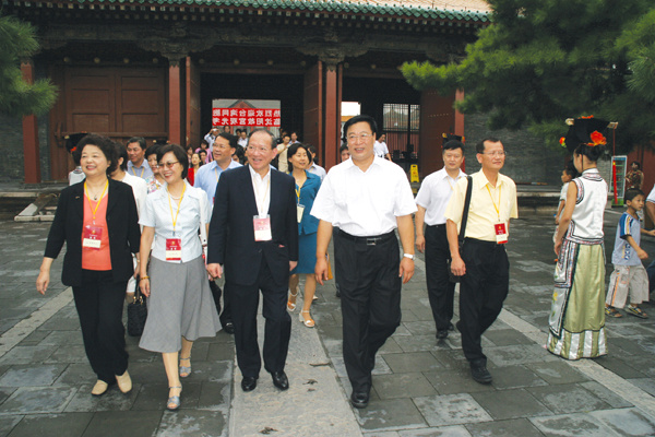 臺(tái)灣立法院副院長(zhǎng)鐘榮吉 臺(tái)灣立法院副院長(zhǎng)鐘榮吉