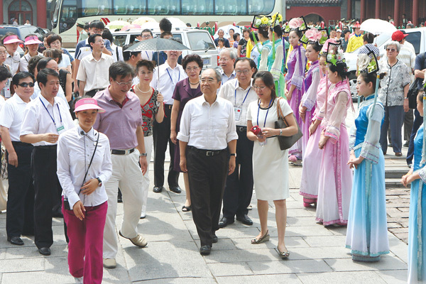 聯(lián)合國 松浦晃一郎及夫人 聯(lián)合國 松浦晃一郎及夫人