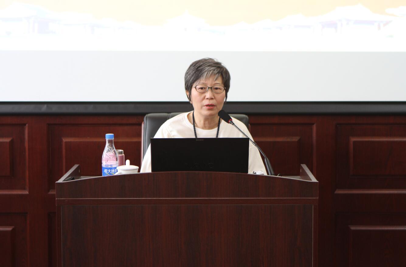 “沈陽故宮講壇”2019年第九講“乾隆皇帝和他的詞臣書畫家們” “沈陽故宮講壇”2019年第九講“乾隆皇帝和他的詞臣書畫家們”