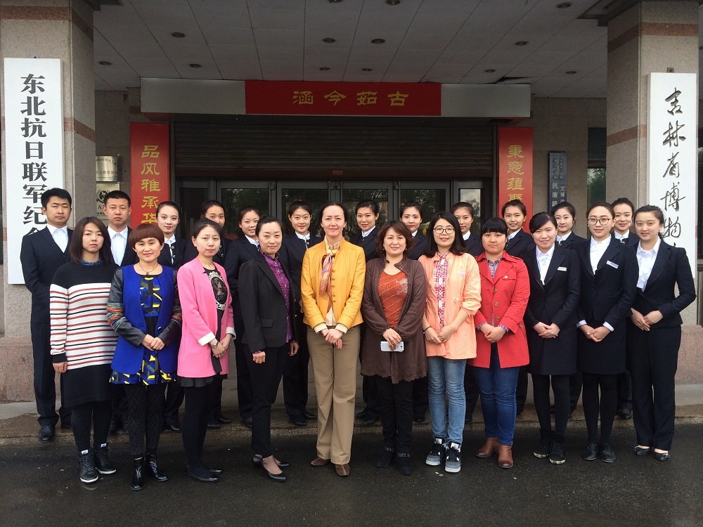 沈陽故宮博物院講解員赴長春學(xué)習(xí) 沈陽故宮博物院講解員赴長春學(xué)習(xí)