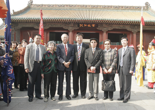 聯(lián)合國副秘書長陳健、聯(lián)合國原副秘書長冀朝鑄
