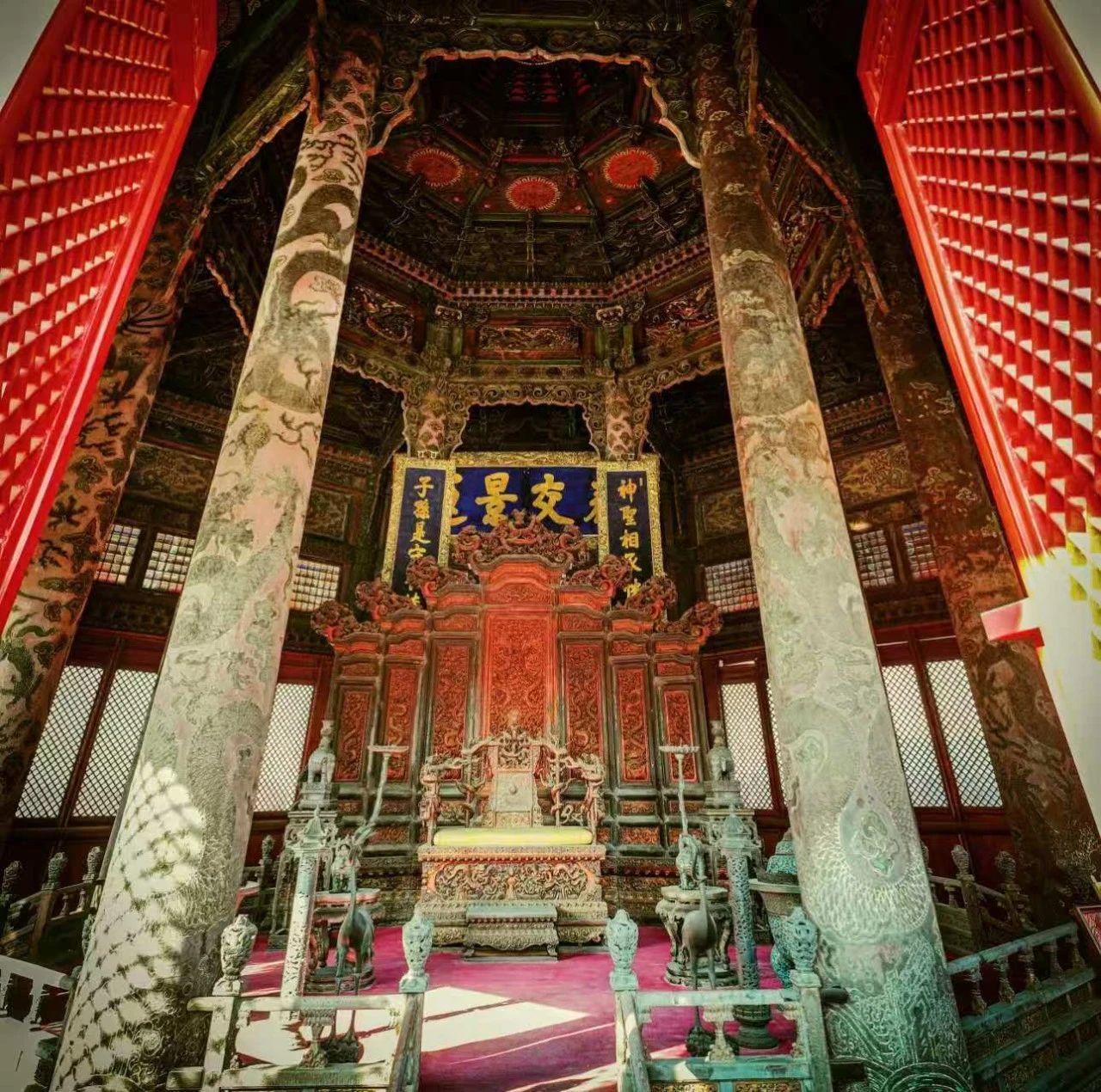 沈陽(yáng)故宮四百年攝影作品展 用鏡頭捕捉沈陽(yáng)故宮之美 沈陽(yáng)故宮四百年攝影作品展 用鏡頭捕捉沈陽(yáng)故宮之美