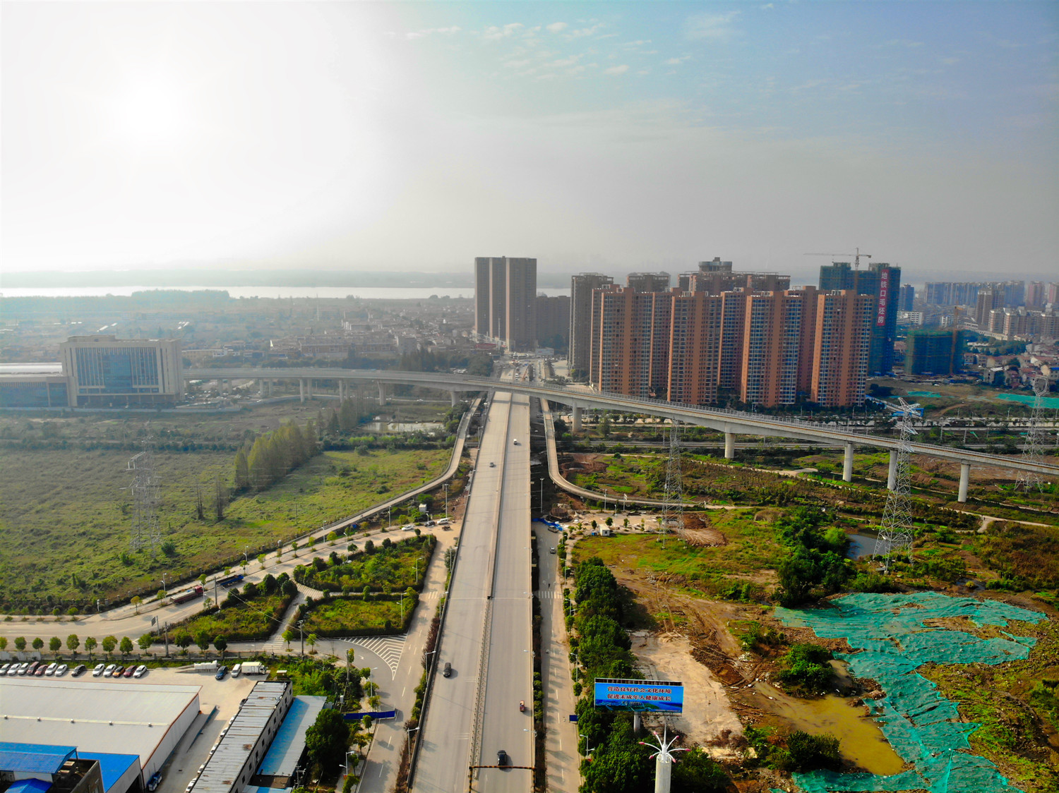 新港鐵路
