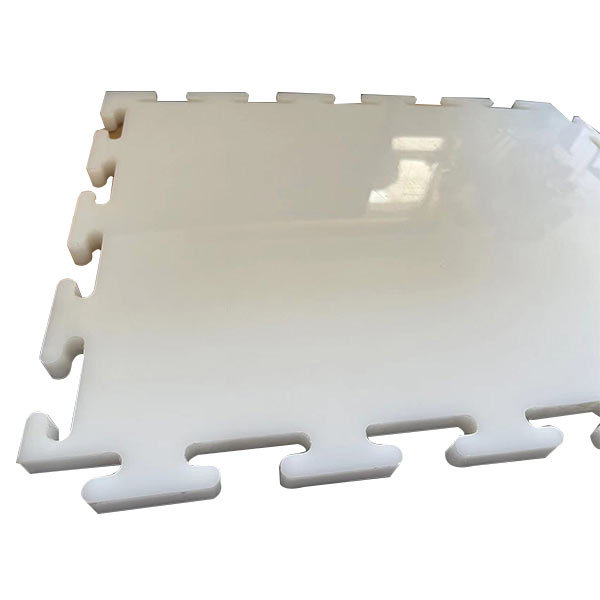 Simulated ice board