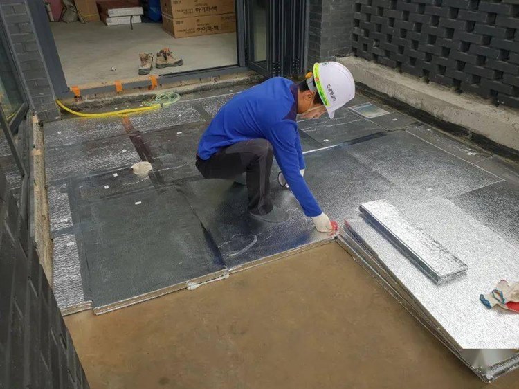 VIP Panel Application in Floor Insulation
