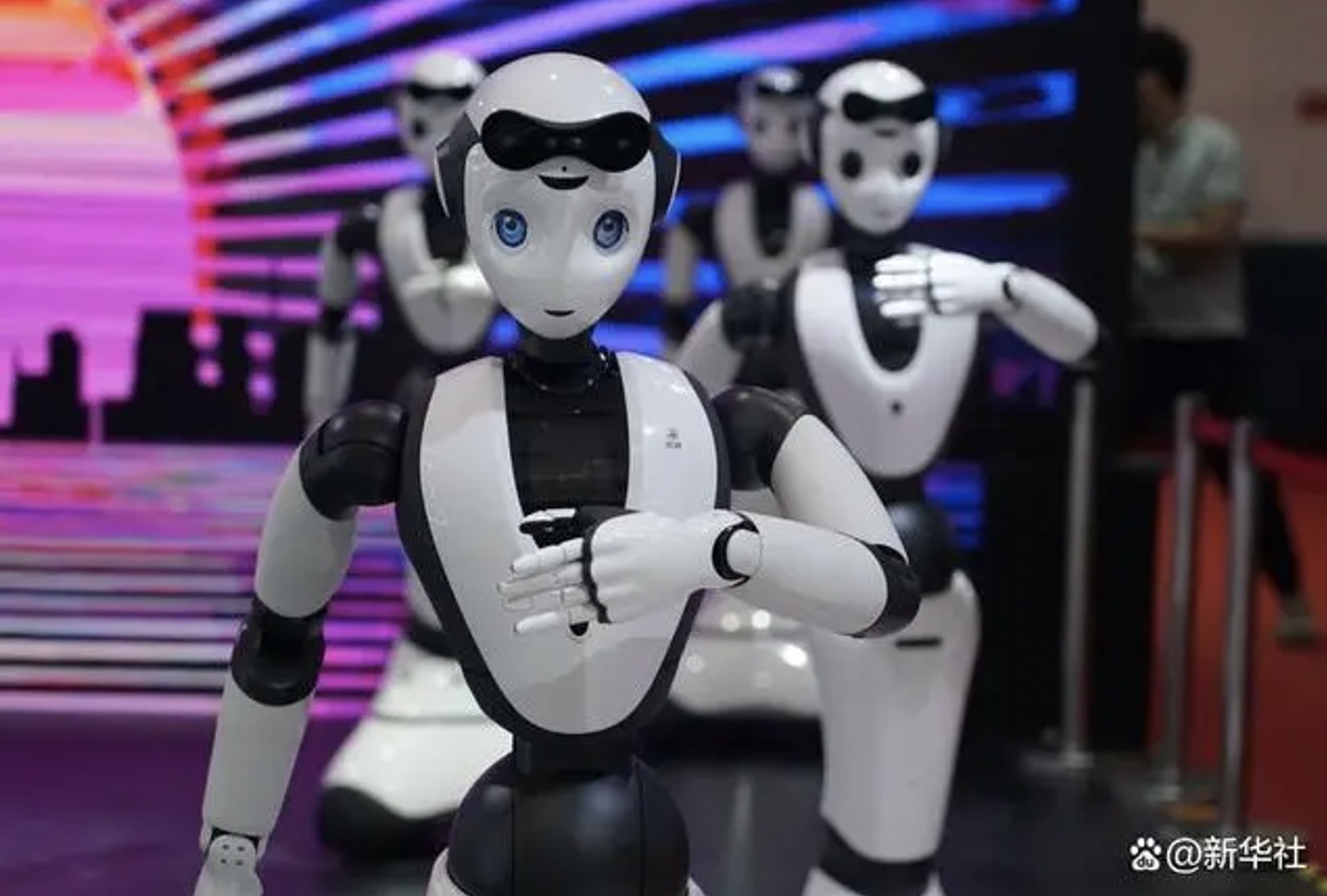 世界機器人大會丨中聯重科原來還是一家機器人制造公司