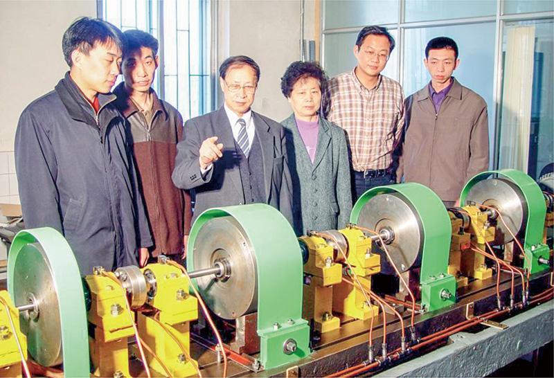 聞邦椿教授：堅持不懈奮斗在工程機械領域達65載的中科院院士