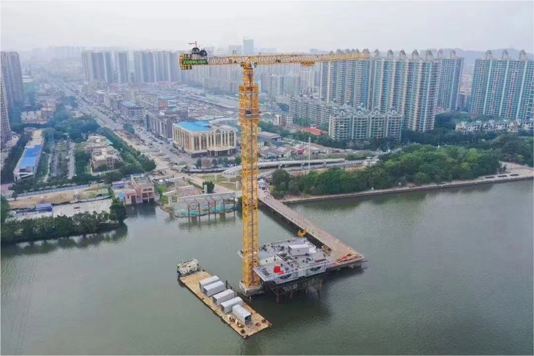 凌空百米“穩吊”珠江！中聯重科塔機助力廣佛大橋主塔合攏
