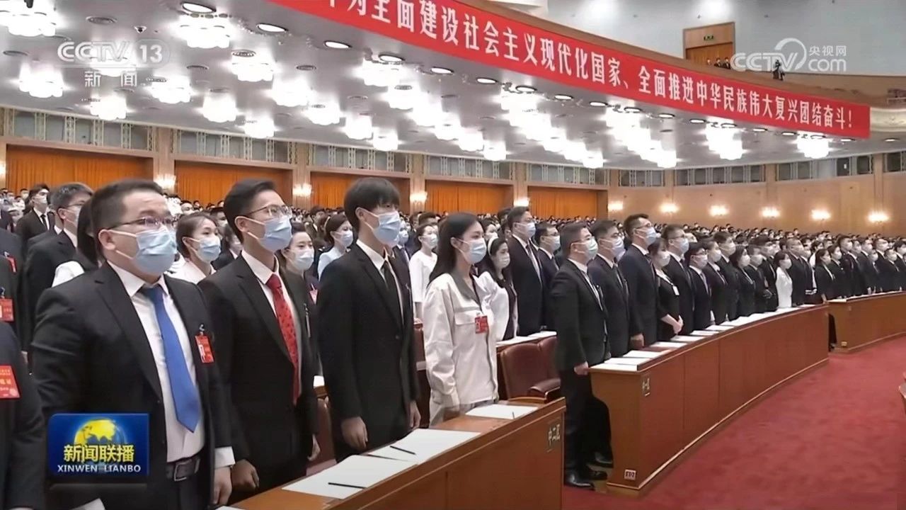 熱烈慶祝共青團第十九次全國代表大會勝利召開！