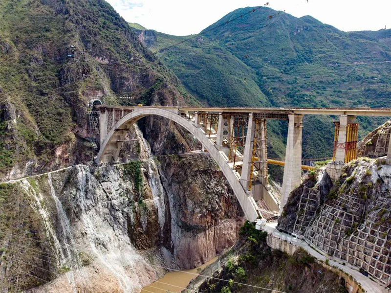 創三項世界第一！大瑞鐵路瀾滄江特大橋 主體工程完工