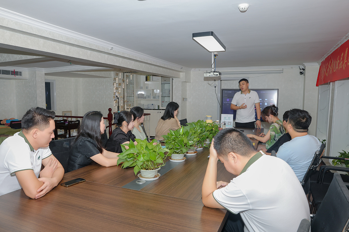 簽吻芳顏祛斑效果怎么樣