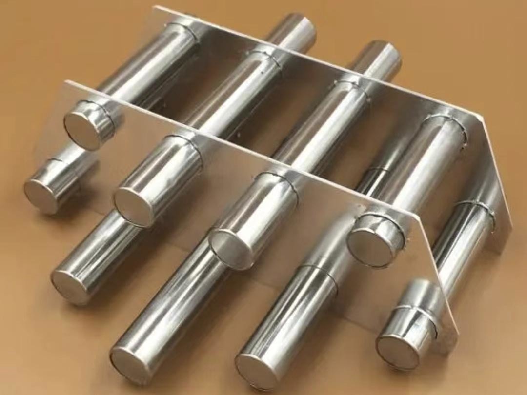 Magnetic rod
