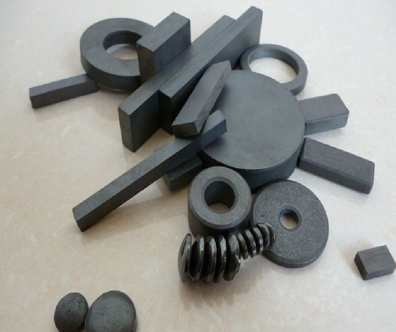 Ferrite magnet
