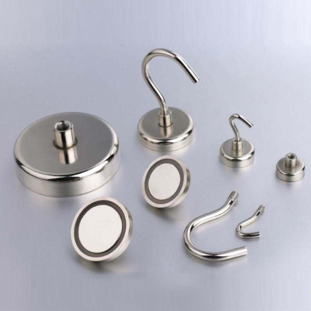 Hook/salvage magnet