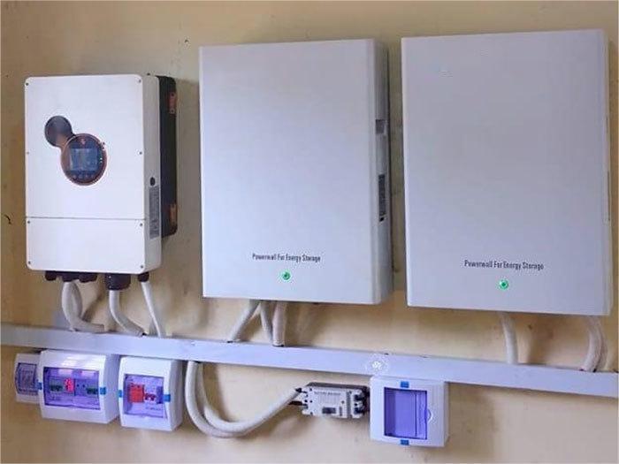 HES IP65 العاكس الهجين