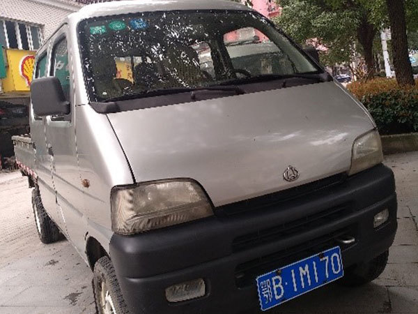 工程施工車