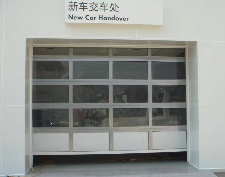 工業滑升門