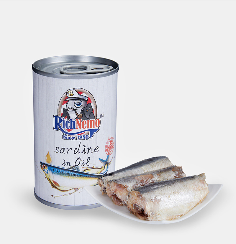 Sardine in Dosen in Öl