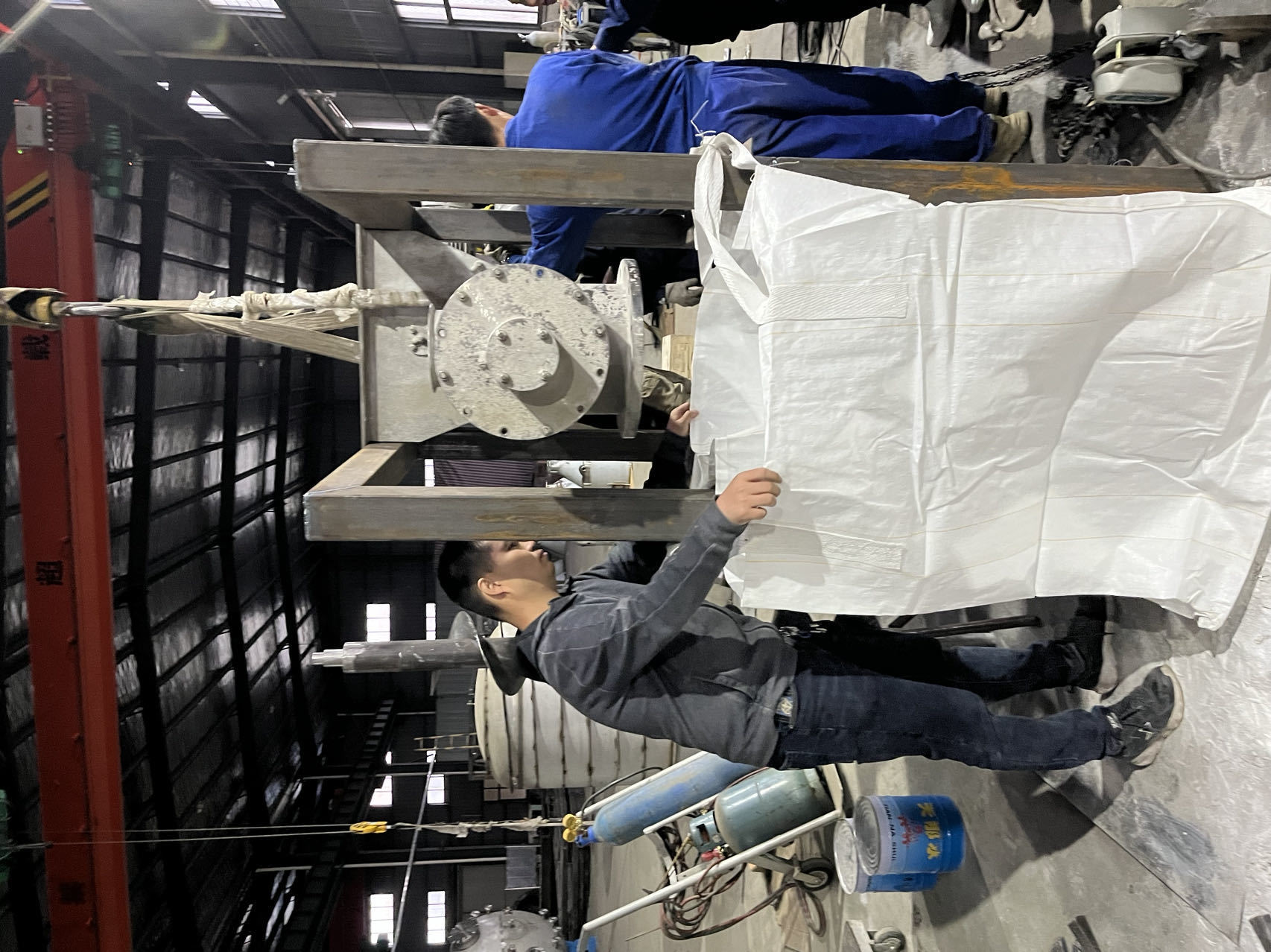 Verification of ultra large weightlessness measuring device