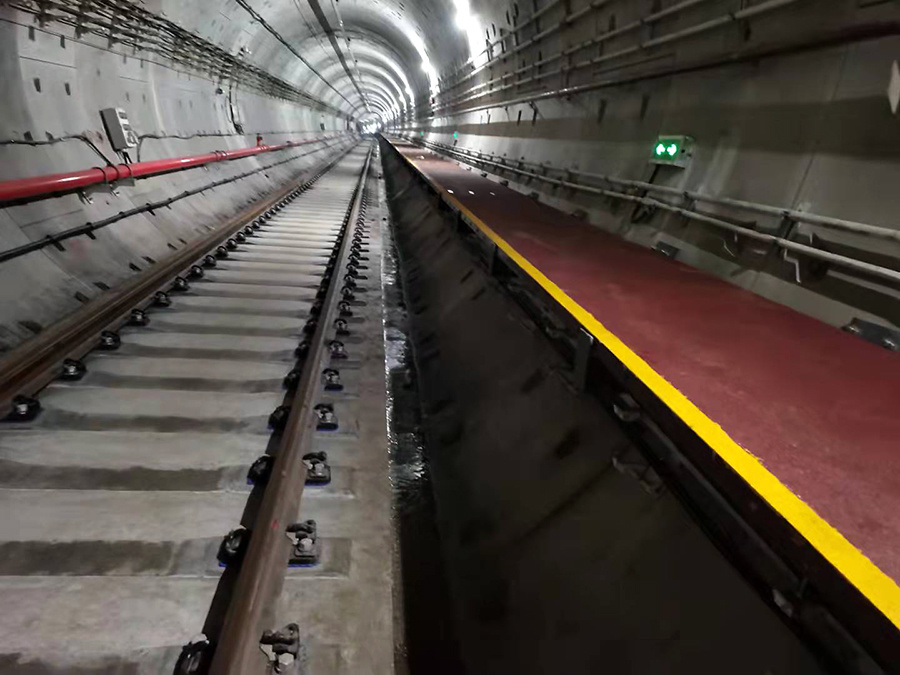 Composite Platform Evacuation for Guangzhou Subway Line 7