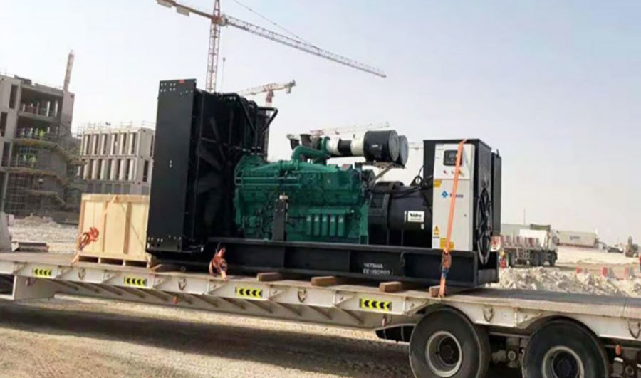 1250KW柴油發(fā)電機(jī)組 采用康明斯發(fā)動(dòng)機(jī)，世博會(huì)備用電源之一