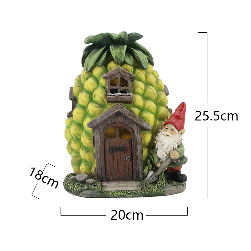 Pineapple House and Gnome Statue