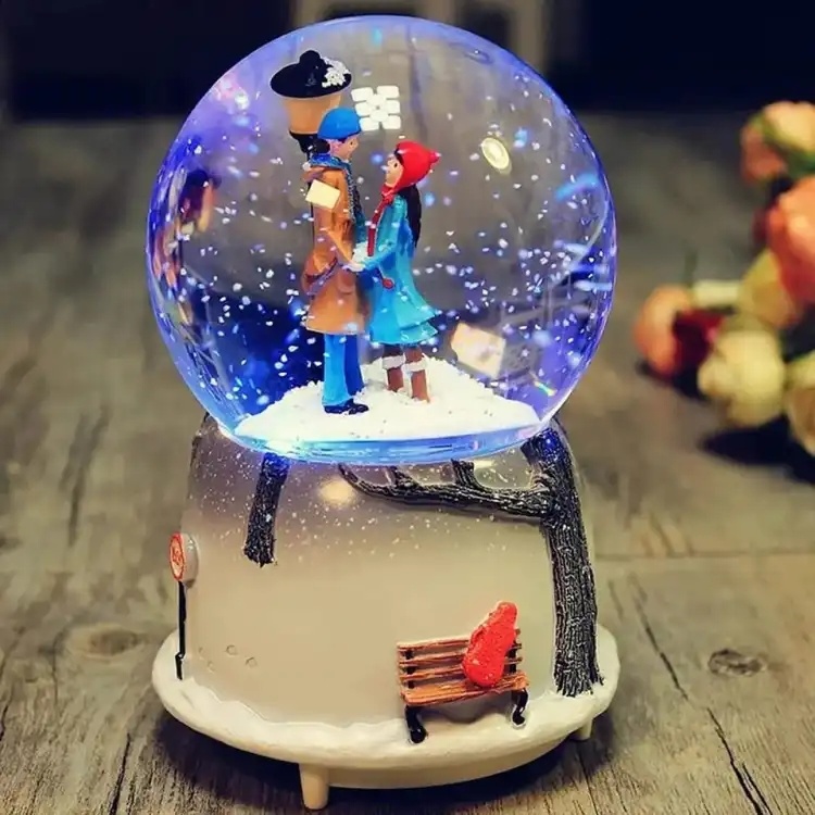 Battery Operated Glitter Snow Globe