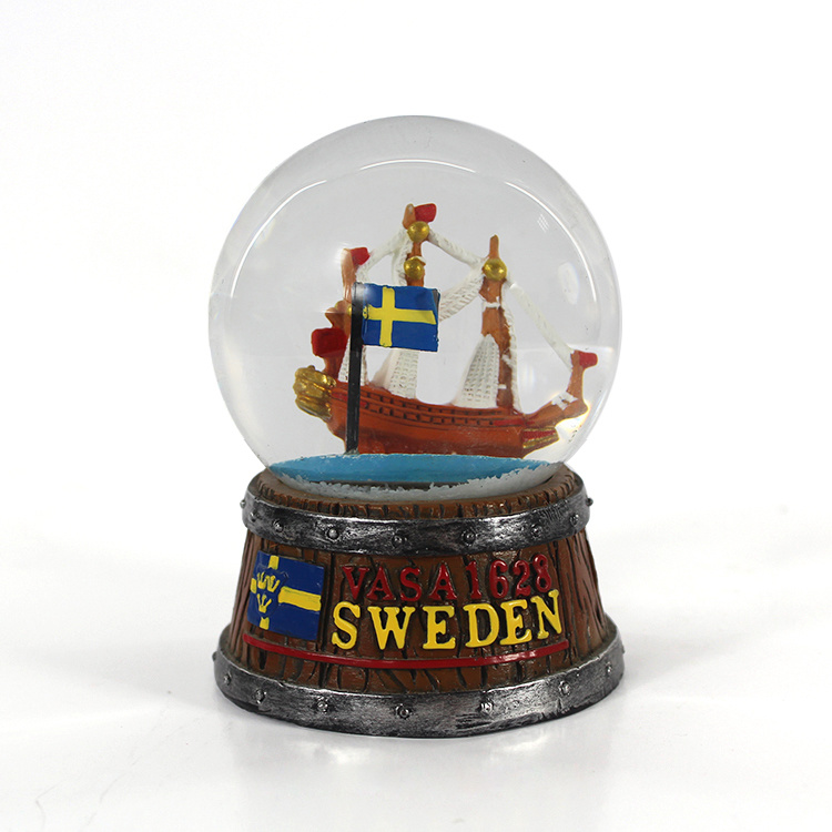 瑞典纪念品聚树脂纪念品冲浪雪球