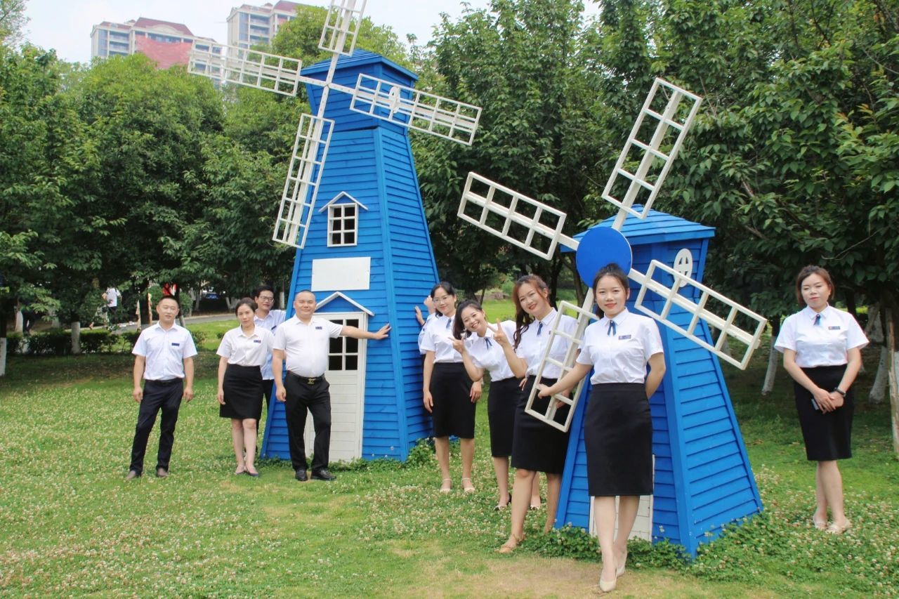2024年荷马粮机公司团建